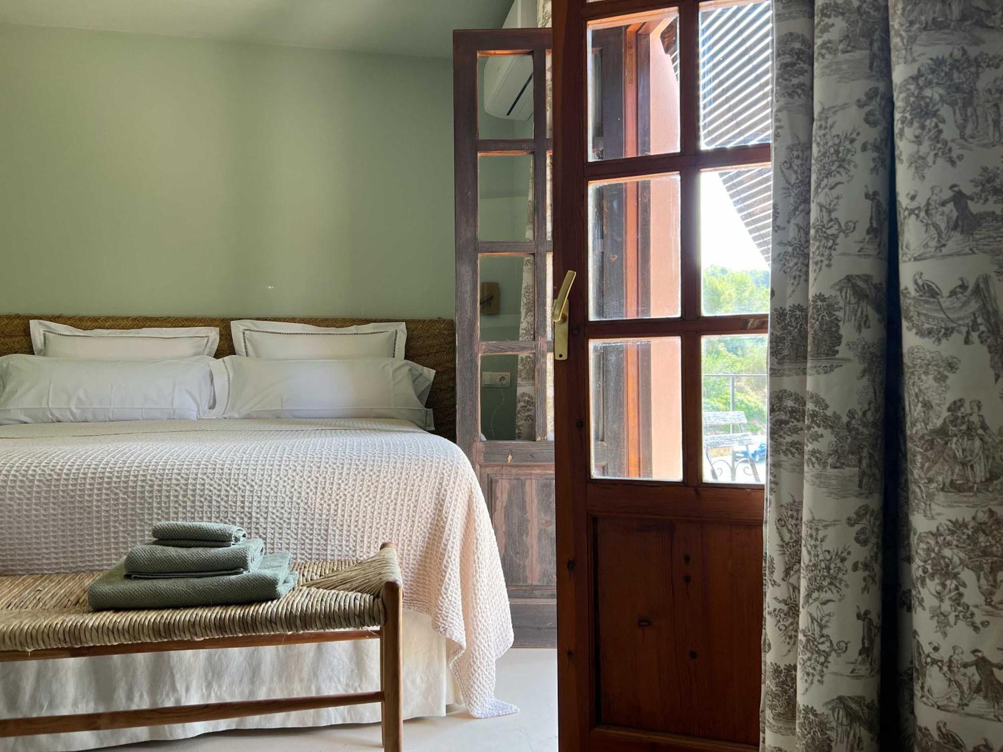 Gare Du Nord Bed & Breakfast Sant Joan De Labritja